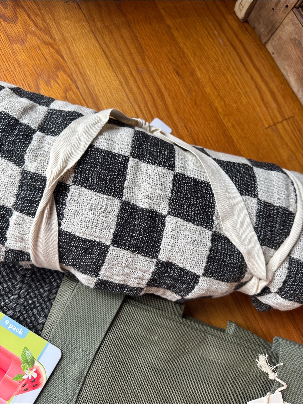Small but mighty bundle - Picture 3 of 4